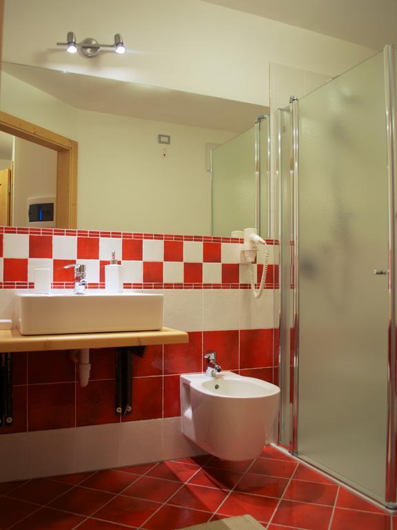Bed and Breakfast Baita Scaia Коголо Экстерьер фото