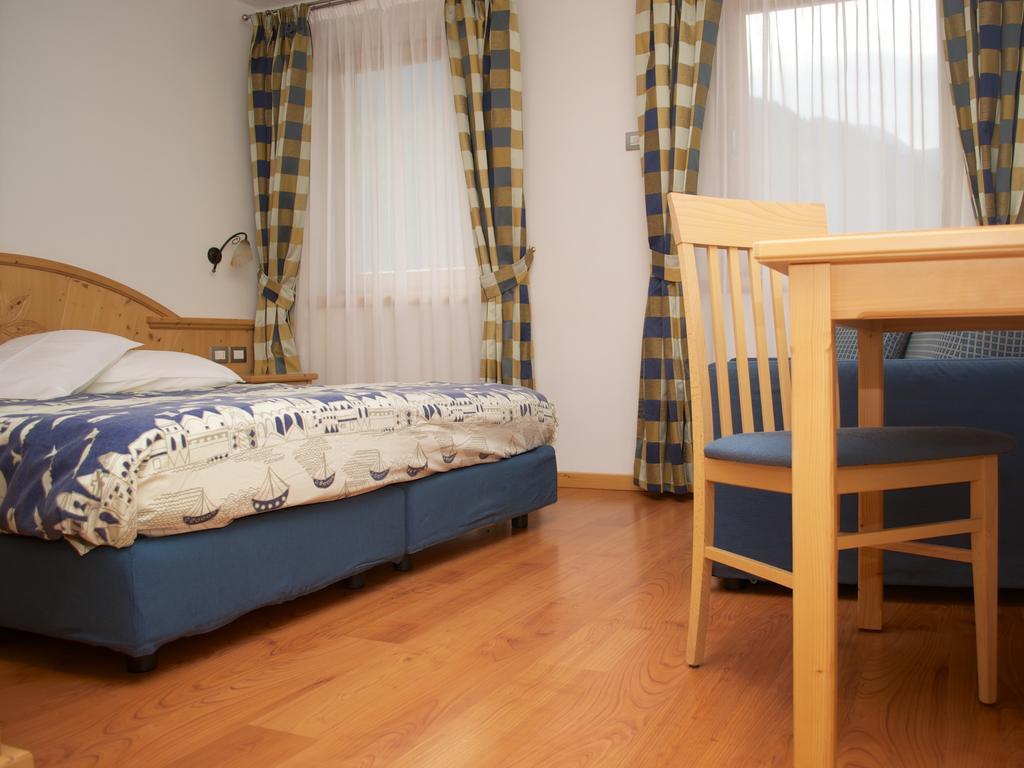Bed and Breakfast Baita Scaia Коголо Номер фото